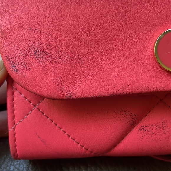 Marc by Marc Jacobs Coral Quilted Crossbody Wallet Bag with Chain - Picture 6 of 10